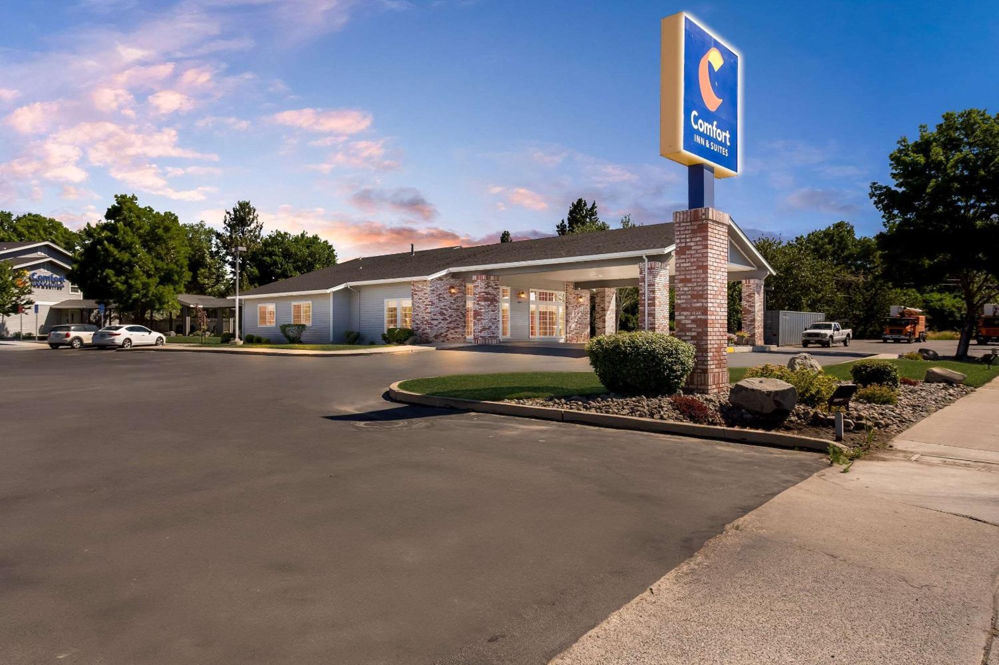 Comfort & Hotel Susanville